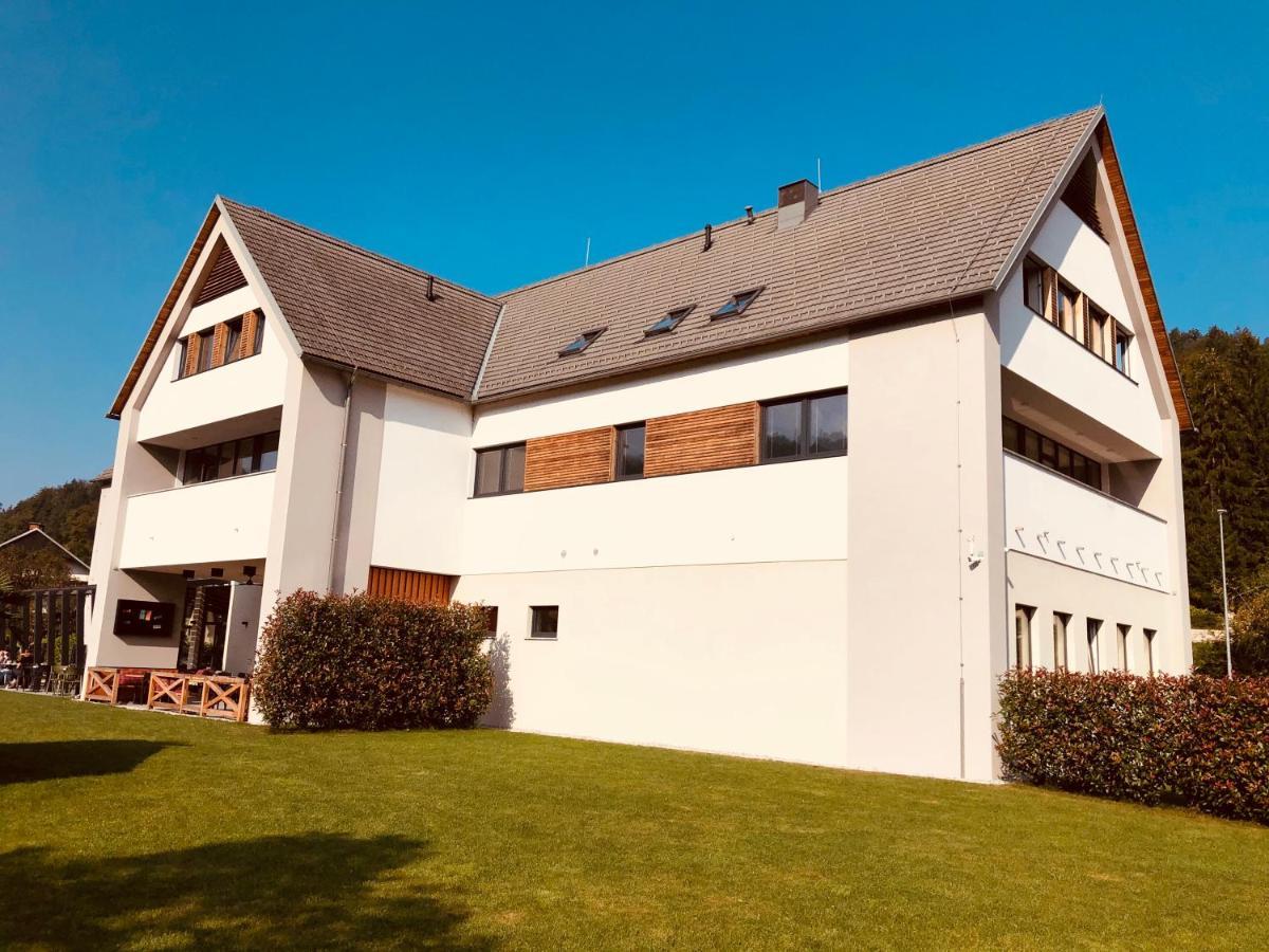 Na Vasi Restavracija In Prenocisca Hotel Škofja Loka Екстериор снимка