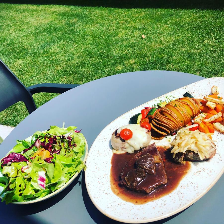 Na Vasi Restavracija In Prenocisca Hotel Škofja Loka Екстериор снимка