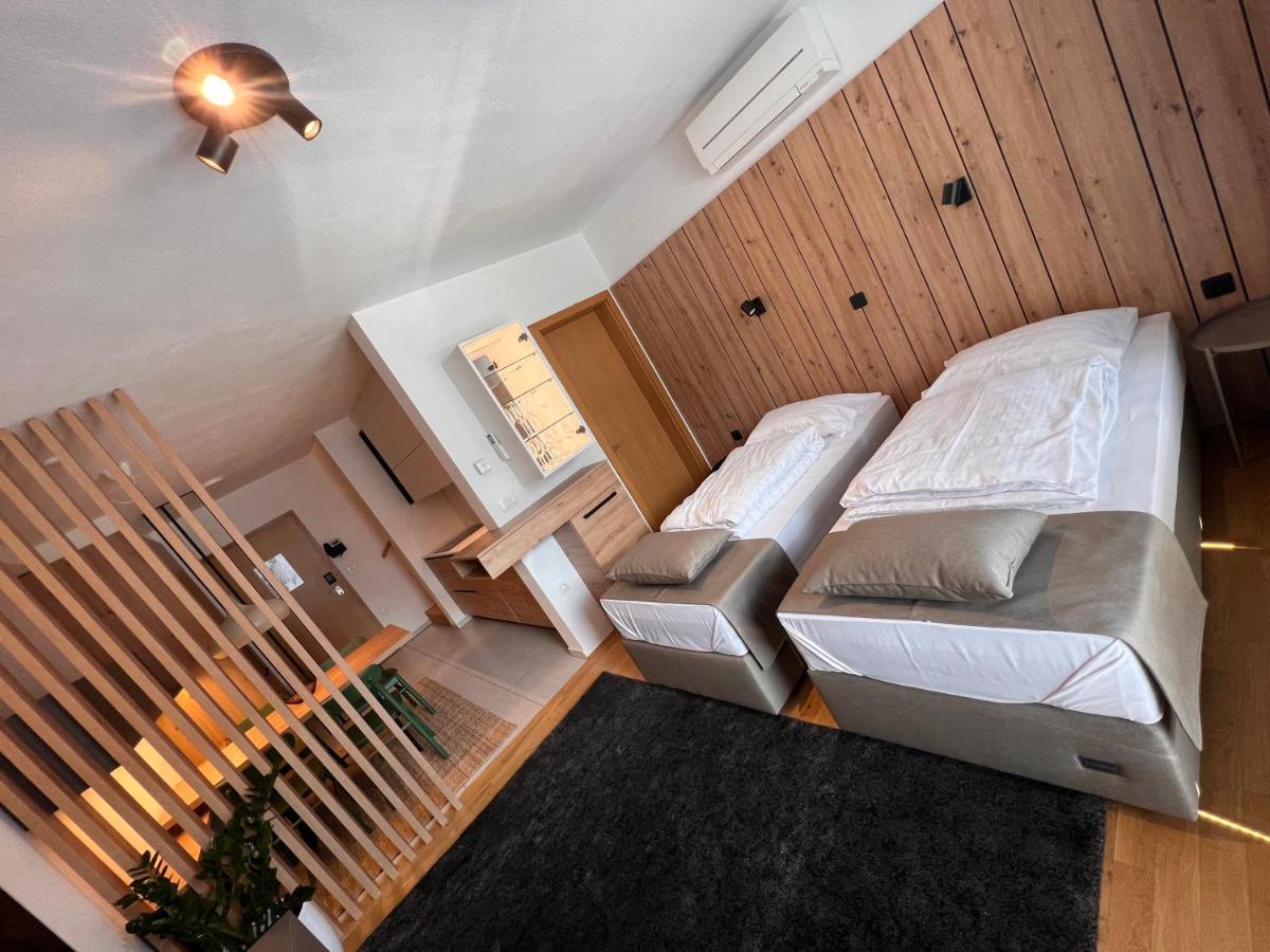 Na Vasi Restavracija In Prenocisca Hotel Škofja Loka Екстериор снимка