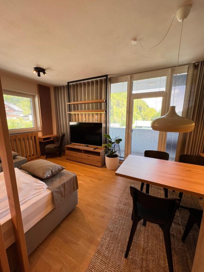 Na Vasi Restavracija In Prenocisca Hotel Škofja Loka Екстериор снимка