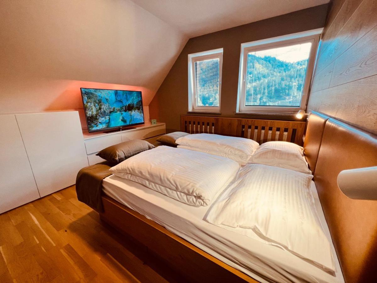 Na Vasi Restavracija In Prenocisca Hotel Škofja Loka Екстериор снимка